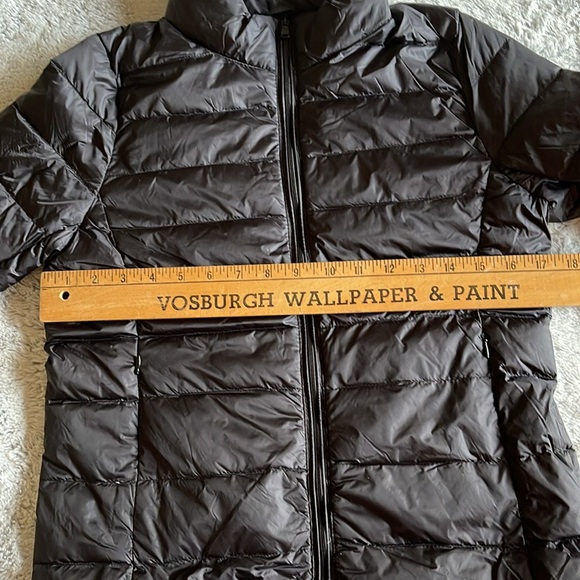 Generic Black Puffer Jacket,  Ladies Size M  NWOT - Picture 7 of 7